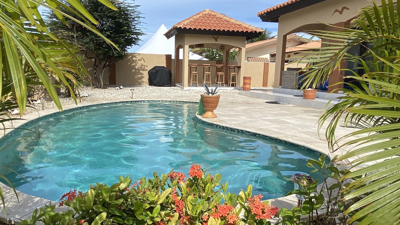 Photo of Outdoor in Oranjestad-West
