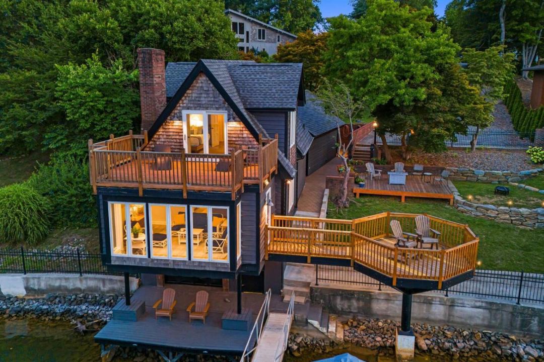 Photo of Others in Nebo