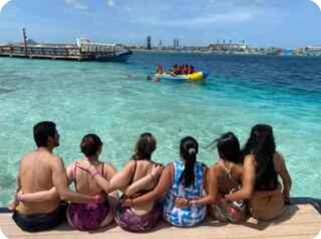 Photo of Others in Ponton