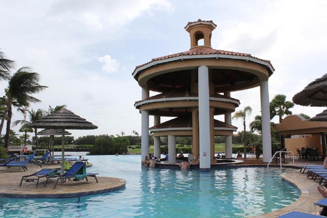 Photo of Others in Oranjestad-West