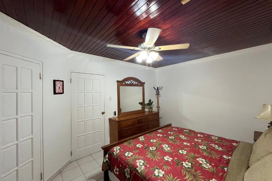 Photo of Bedroom in Opal