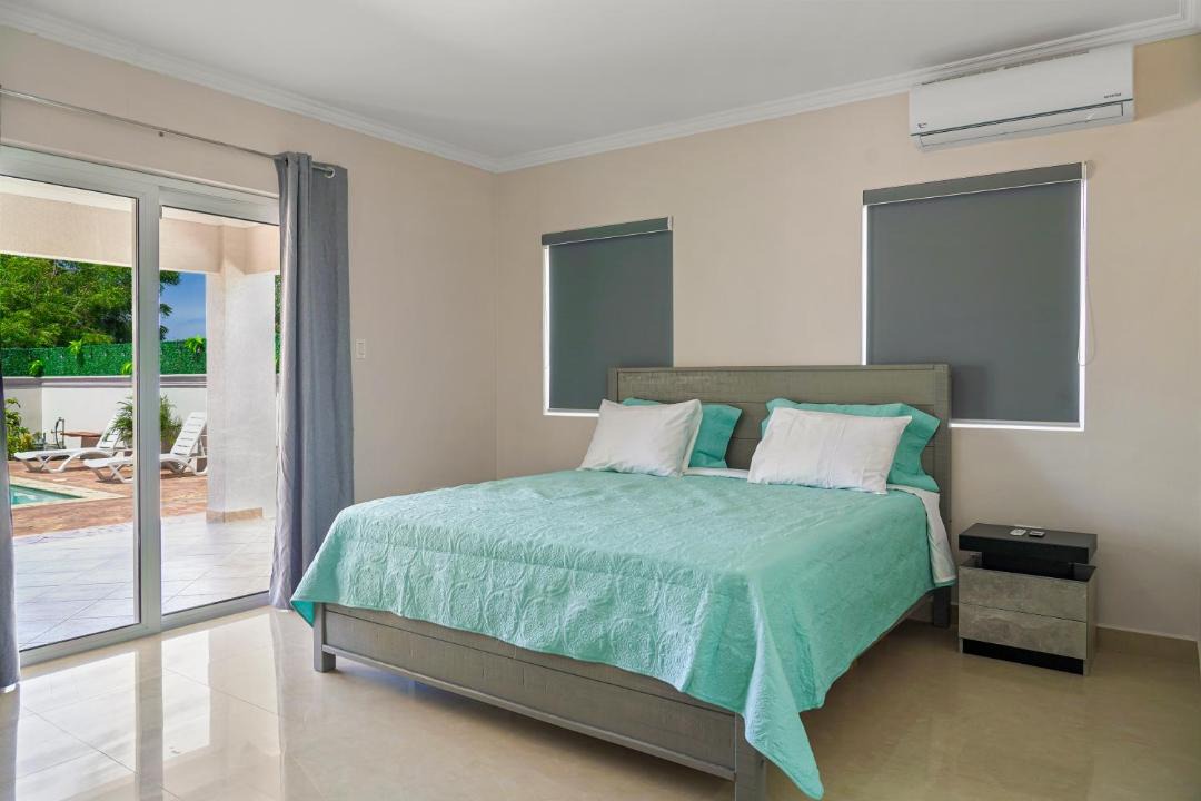 Photo of Bedroom in Opal