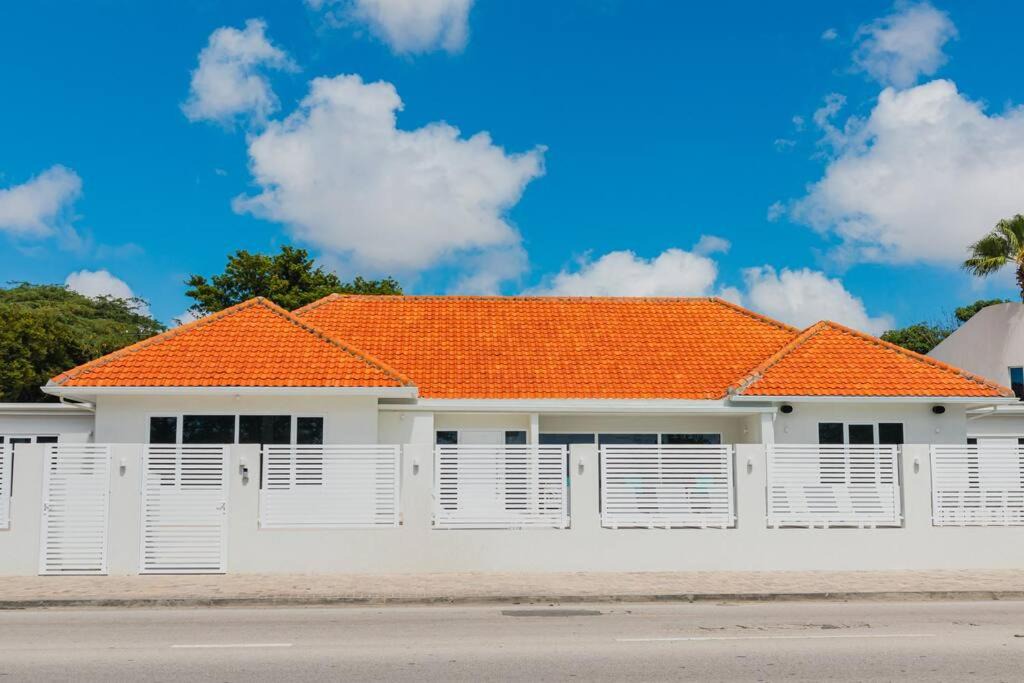 Photo of Buildings in Oranjestad