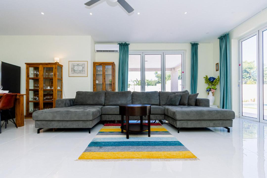 Photo of Livingroom in Alto Vista
