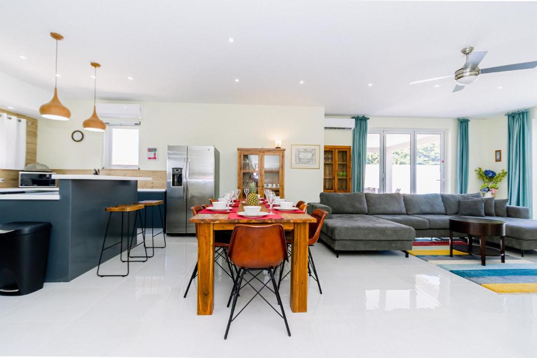 Photo of Livingroom in Alto Vista