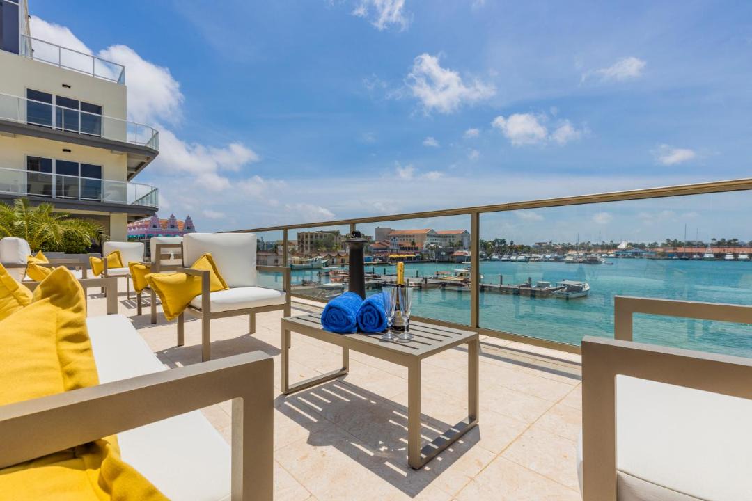 Photo of Others in Oranjestad