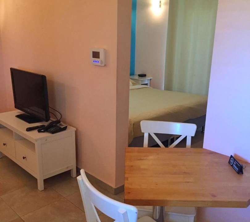 Photo of Livingroom in Opal