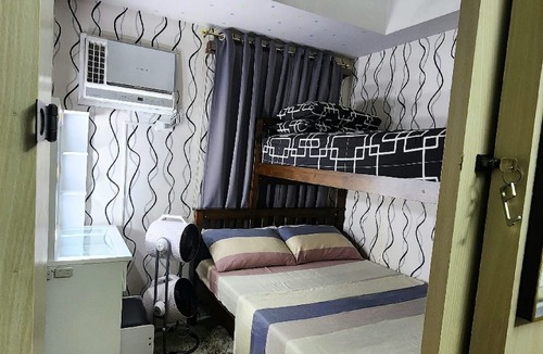 Santo Cristo Apartment | High-Tech Studio at Grass Residences -2 persons only, Quezon City