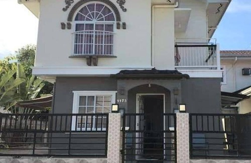 Dauis House | Kate Residence House
