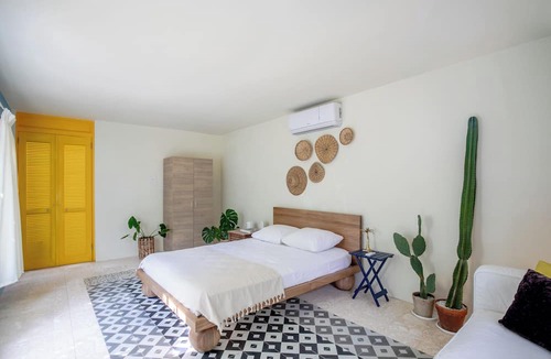 Shiribana Cottage | Cozy 2-bedroom cottage in brilliant Paradera with AC, WiFi