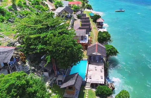 Dalaguete Cottage | Casay Beach Huts by Hiverooms
