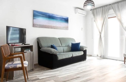 Alicante City Centre Apartment | APART.RIVERA #3 IN THE OLD TOWN ONLY 10 MINUTES WALKING DISTANCE TO THE BEACH.
