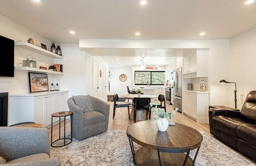 Park Meadows Condo | Luxury Condo, Community Amenities & Year-Round Recreation at Park City Racquet Club Sanctuary