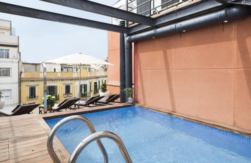 el Fort Pienc Apartment | Near La Catedral del Mar - 3 rooms for 8 people with pool