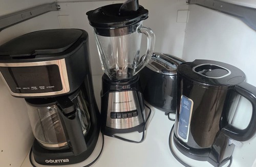 Kurimiauw Apartment | Adorable private studio with AC in quiet area near Palm Beach