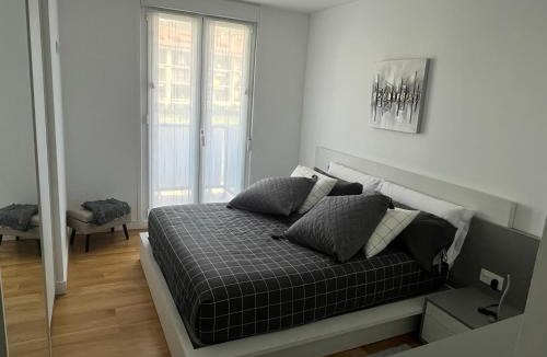 Orio Apartment | Palota - Moderno y acogedor ideal familias by Egona