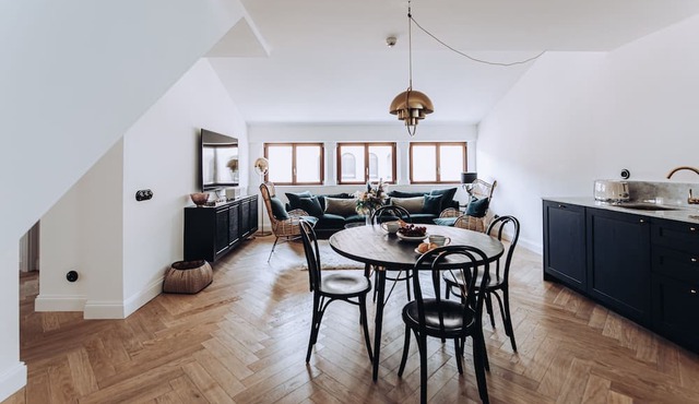 Ocho Suites & Kitchen